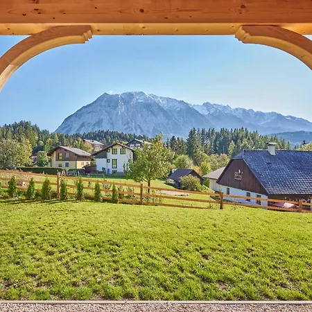 Panorama Alpine Living 201 Lejlighed *