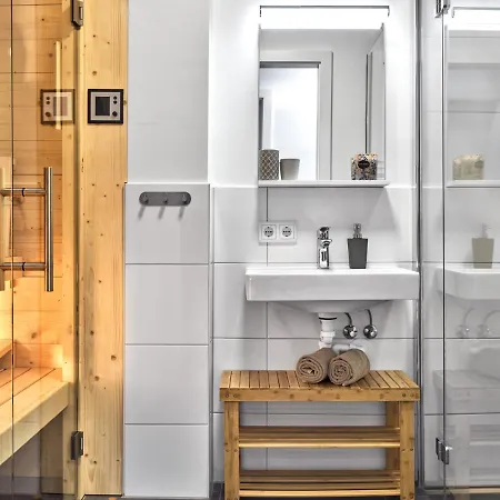 Panorama Alpine Living 201 Lejlighed *