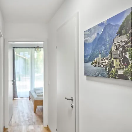 Panorama Alpine Living 201 Lejlighed