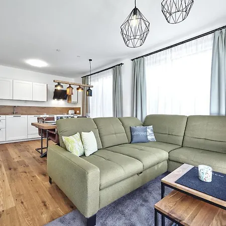 Panorama Alpine Living 201 *