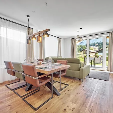 Panorama Alpine Living 201 توبليتز
