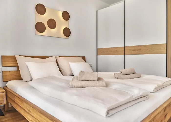 Panorama Alpine Living 201 *